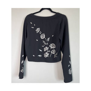 Athleta Shanti Eyelet Long Sleeve Crop Top Size XL